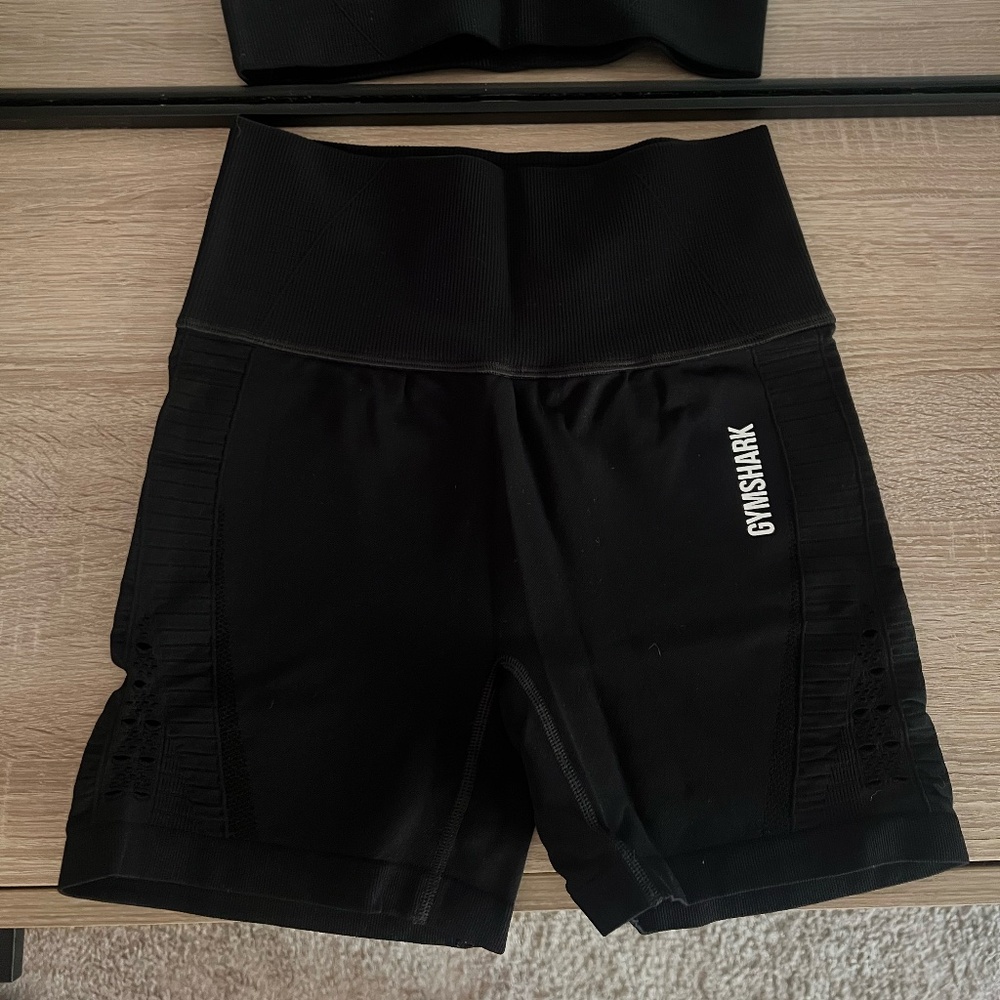 Gymshark Women's Energy Seamless Shorts